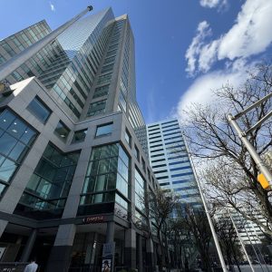 525 Washington Boulevard