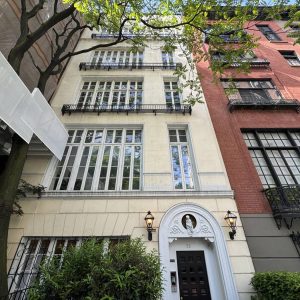 13 Gramercy Park