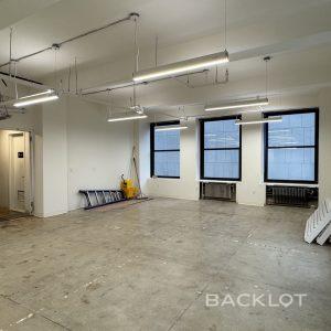 9 Times Square FL 18 (White Boxes)