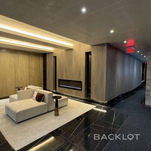 305 E 61st Street (Lobbies)