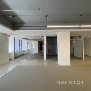 685 3rd Avenue FL 23 (Offices)