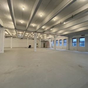 548 W 22nd St (Support)