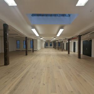 90 Maiden Ln (Support)