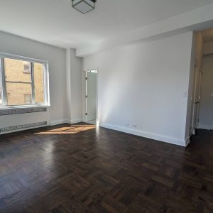 945 Fifth Avenue