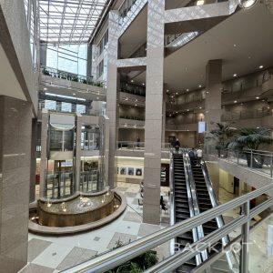 5700 Yonge Street (Lobbies)