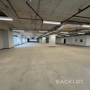 393 University Avenue FL 10 (Offices)