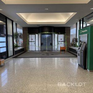 3 Robert Speck Parkway (Lobbies)