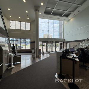 90 Burnhamthorpe Road West (Lobbies)