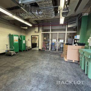 50 Burnhamthorpe Road West (Loading Docks)