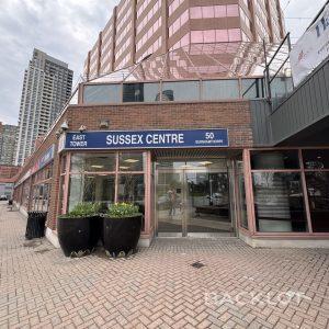 50 Burnhamthorpe Road West (Exteriors)