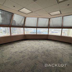 50 Burnhamthorpe Road West FL 14 (Offices)