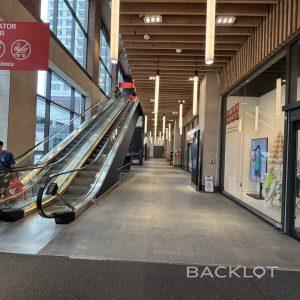 500 Lake Shore Boulevard W (Lobbies)