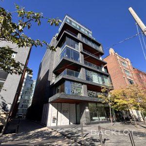 500 Wellington Street W (Exteriors)